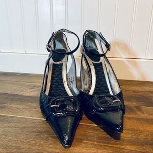 Dollhouse patent leather style pointy toe pumps